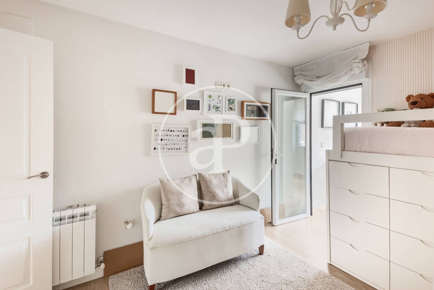 4 soveværelse Lejlighed til salg i Madrid by med swimmingpool - € 1.250.000 (Ref: 8866204)