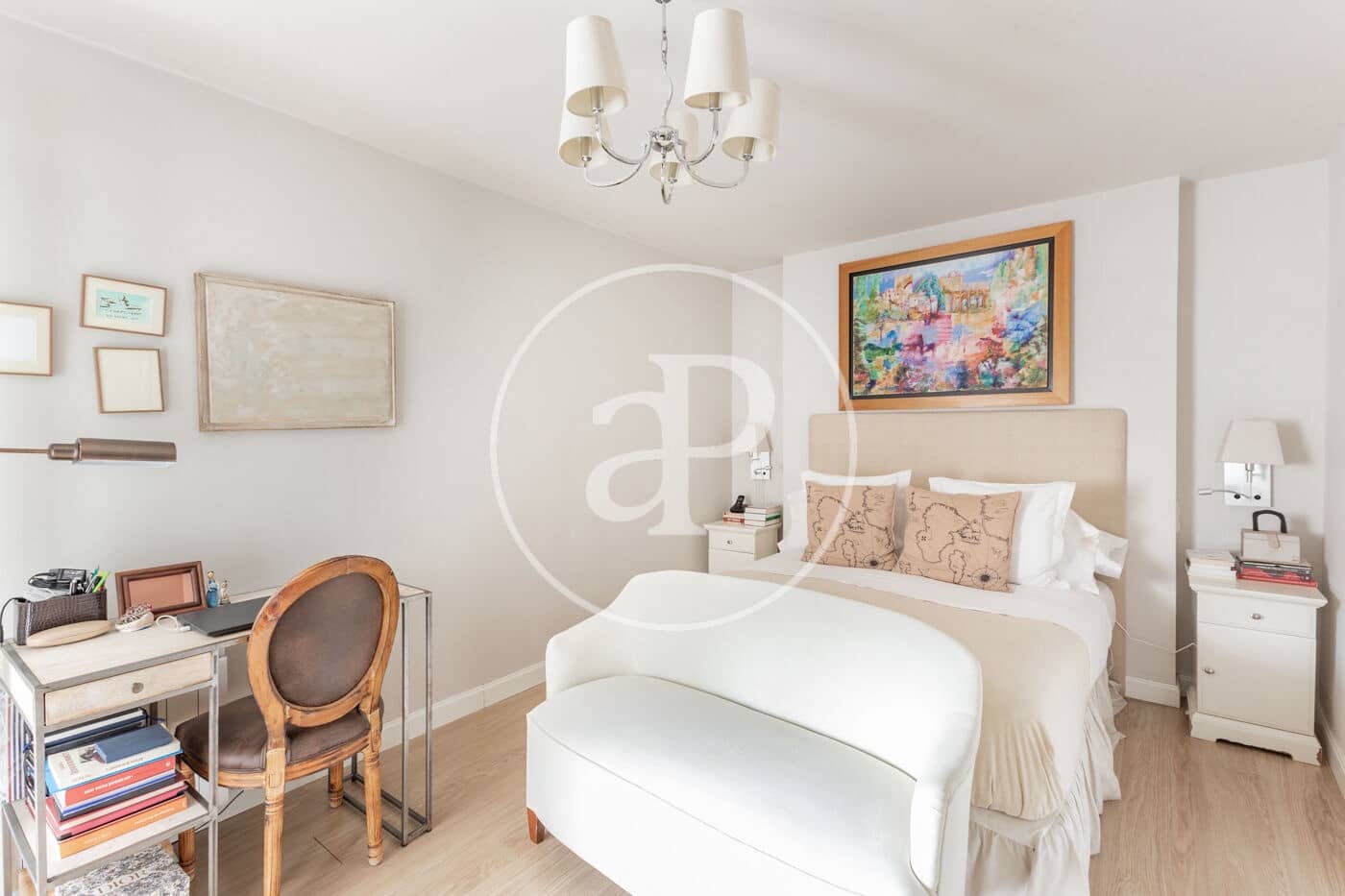 4 soveværelse Lejlighed til salg i Madrid by med swimmingpool - € 1.250.000 (Ref: 8866204)