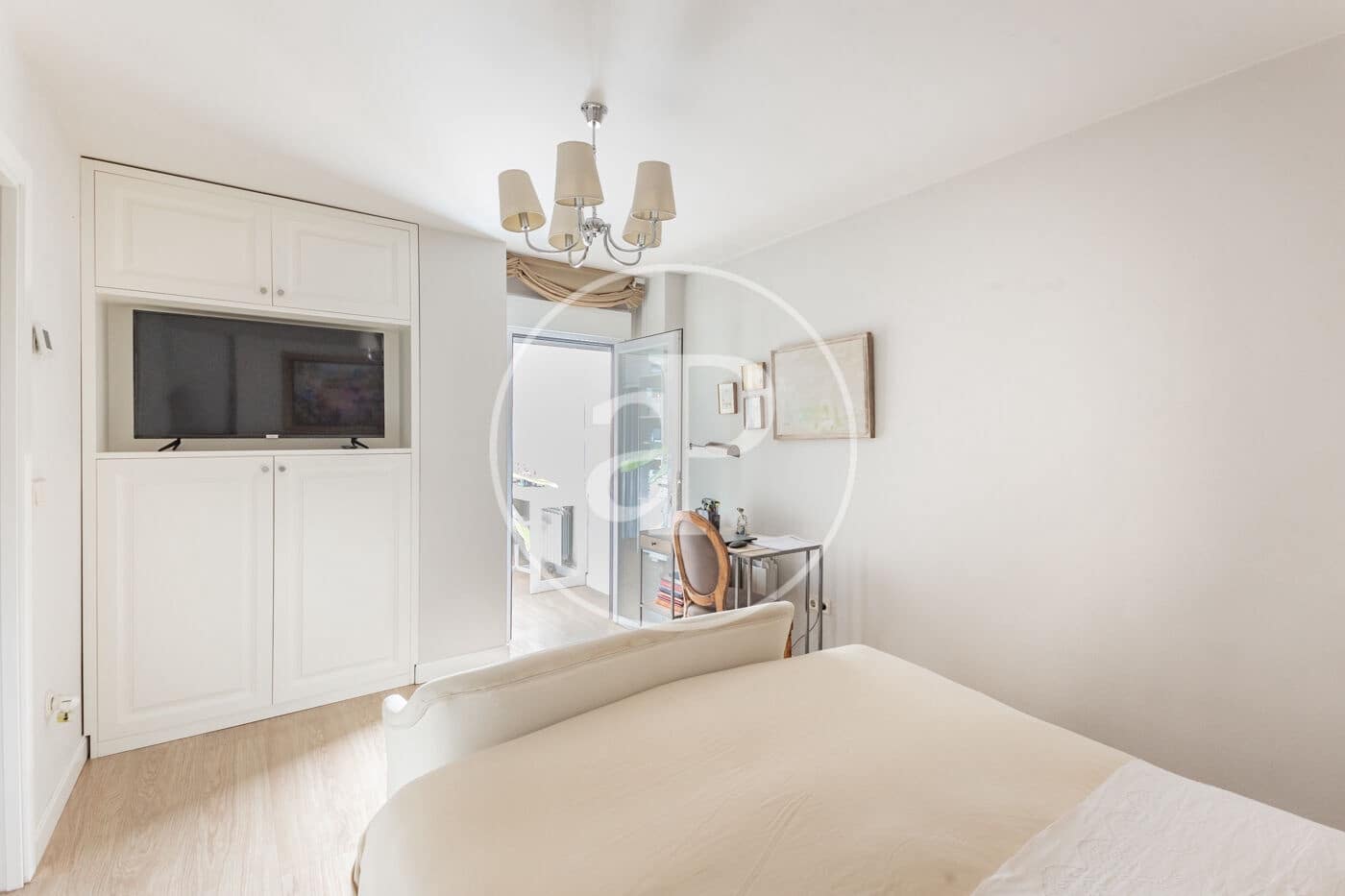 4 soveværelse Lejlighed til salg i Madrid by med swimmingpool - € 1.250.000 (Ref: 8866204)