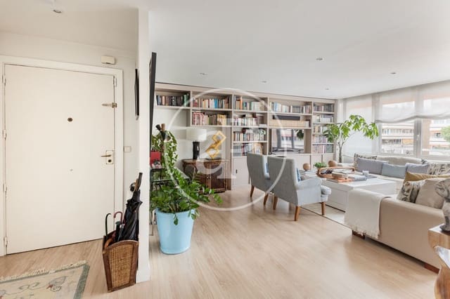 4 bedroom Apartment for sale in Palomas, Madrid city with pool - € 1,250,000 (Ref: 8866204)