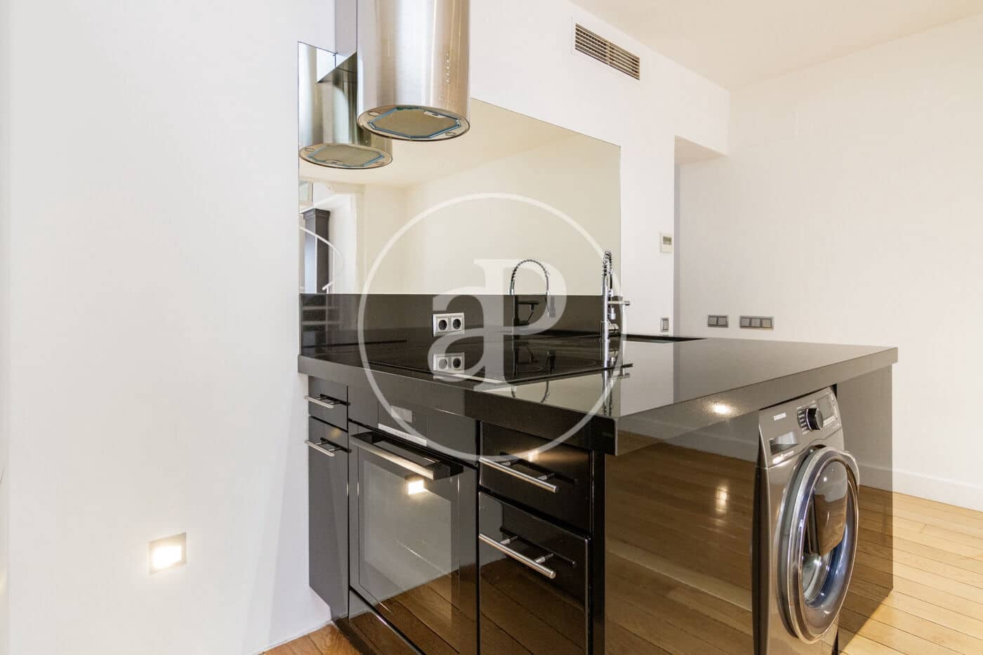 2 Zimmer Apartment zu vermieten in Madrid Stadt - 2.490 € (Ref: 8866208)