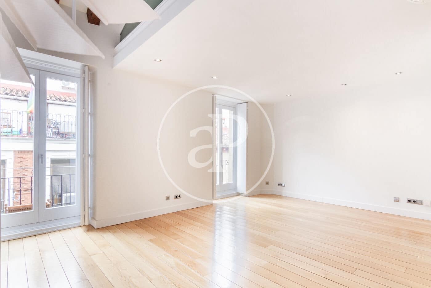 2 Zimmer Apartment zu vermieten in Madrid Stadt - 2.490 € (Ref: 8866208)