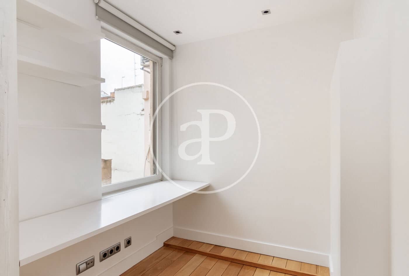 2 Zimmer Apartment zu vermieten in Madrid Stadt - 2.490 € (Ref: 8866208)