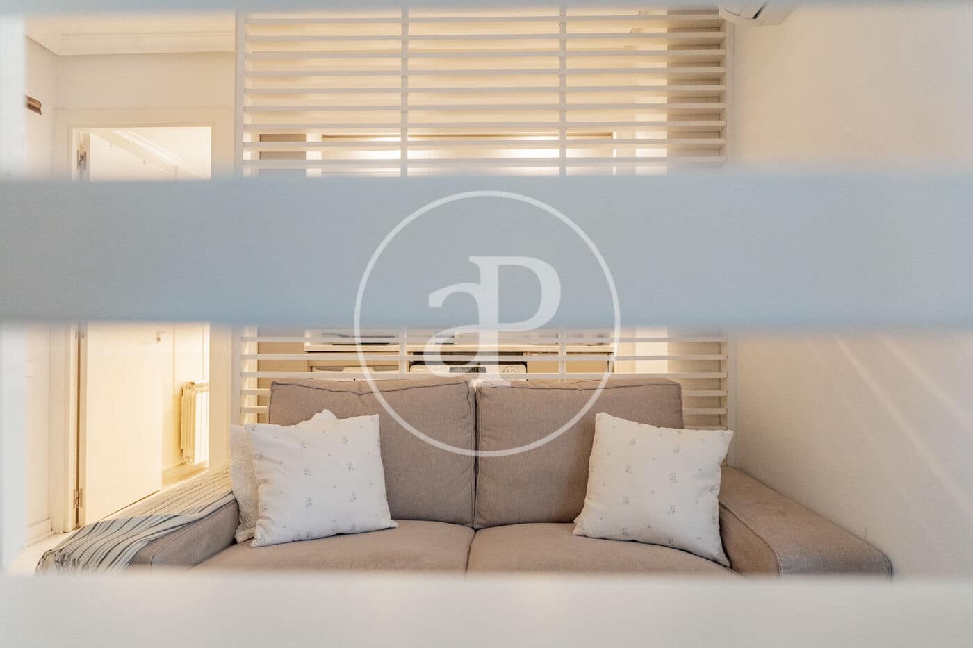 1 bedroom Apartment for rent in Madrid city with pool - € 1,350 (Ref: 8866211)