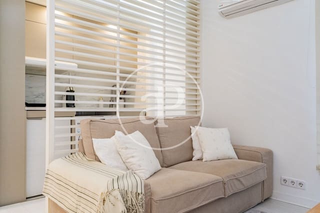 1 soveværelse Lejlighed til leje i Trafalgar, Madrid by med swimmingpool - € 1.350 (Ref: 8866211)