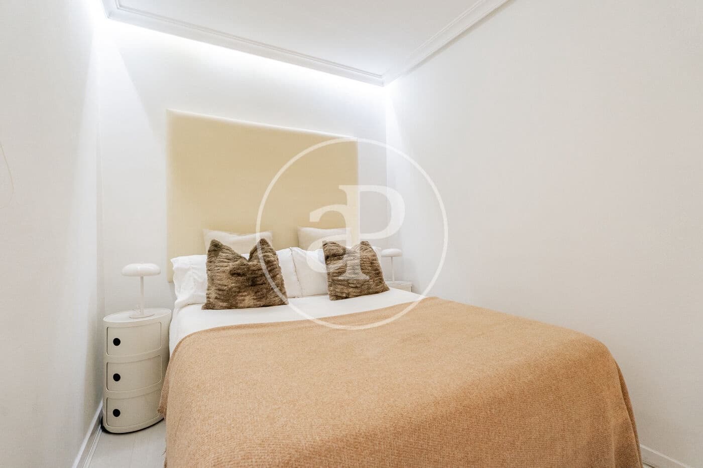 1 bedroom Apartment for rent in Madrid city with pool - € 1,350 (Ref: 8866211)