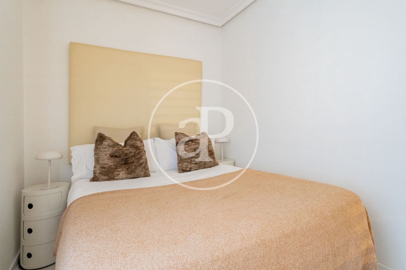 1 bedroom Apartment for rent in Madrid city with pool - € 1,350 (Ref: 8866211)