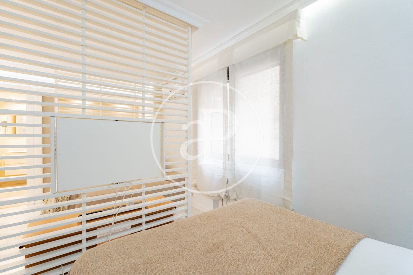 1 bedroom Apartment for rent in Madrid city with pool - € 1,350 (Ref: 8866211)