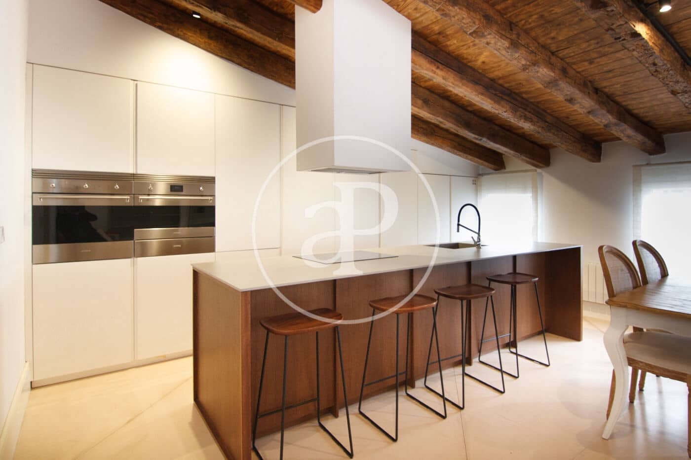 1 bedroom Penthouse for rent in Madrid city - € 3,000 (Ref: 8866212)