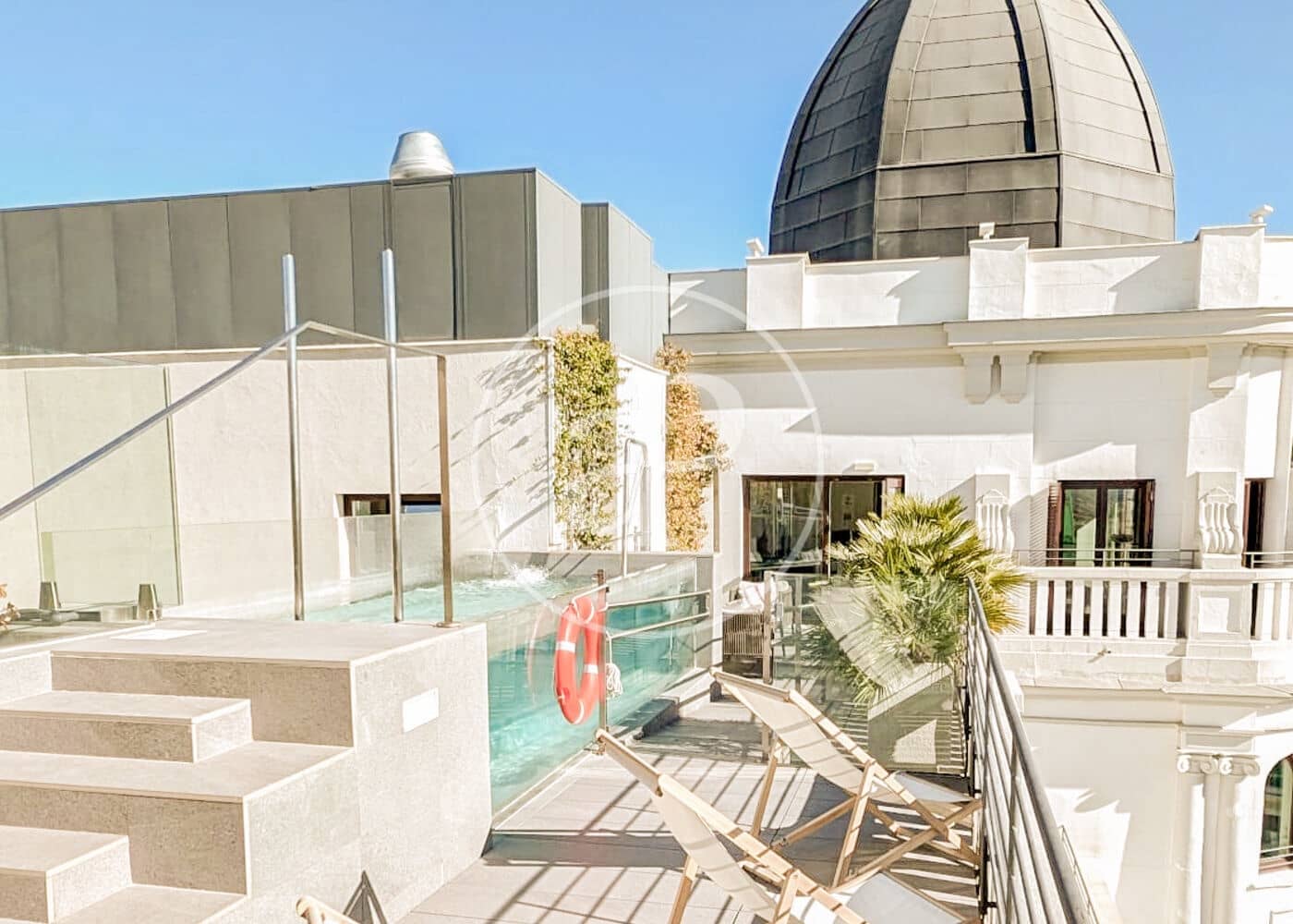 1 slaapkamer Appartement te huur in Madrid stad met zwembad - € 2.500 (Ref: 8866216)