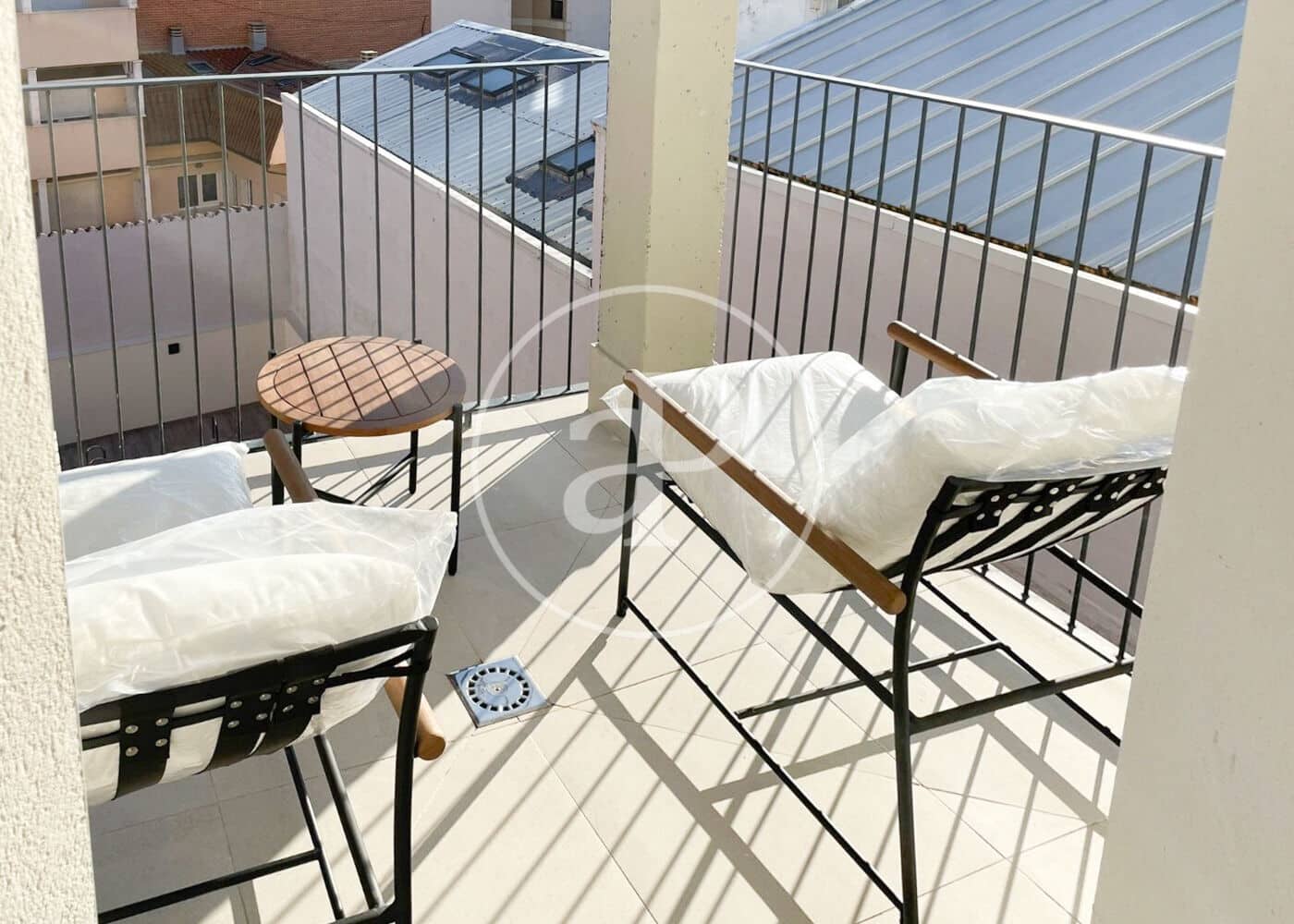 2 bedroom Apartment for rent in Madrid city with pool garage - € 2,150 (Ref: 8867241)