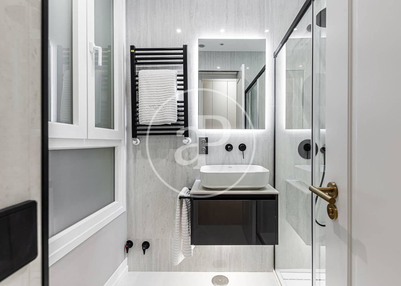 2 makuuhuone Huoneisto myytävänä paikassa Madrid kaupunki - 1 500 000 € (Ref: 8874751)