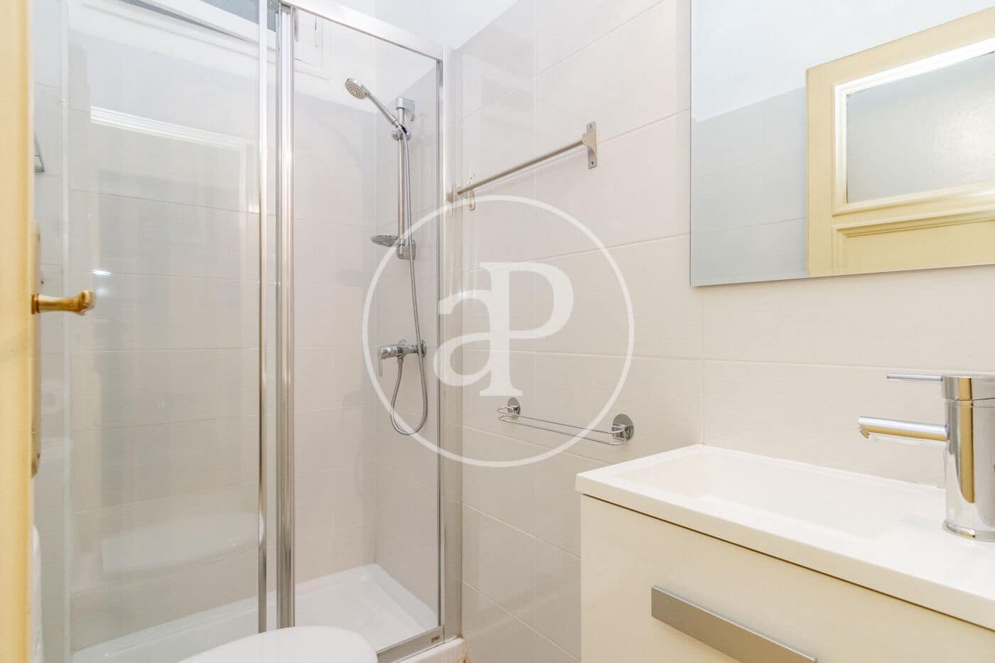 4 sovrum Lägenhet till salu i Madrid stad - 2 400 000 € (Ref: 8880056)