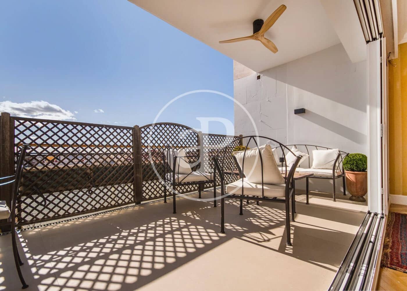 6 soveværelse Penthouse til salg i Madrid by - € 7.250.000 (Ref: 8881559)