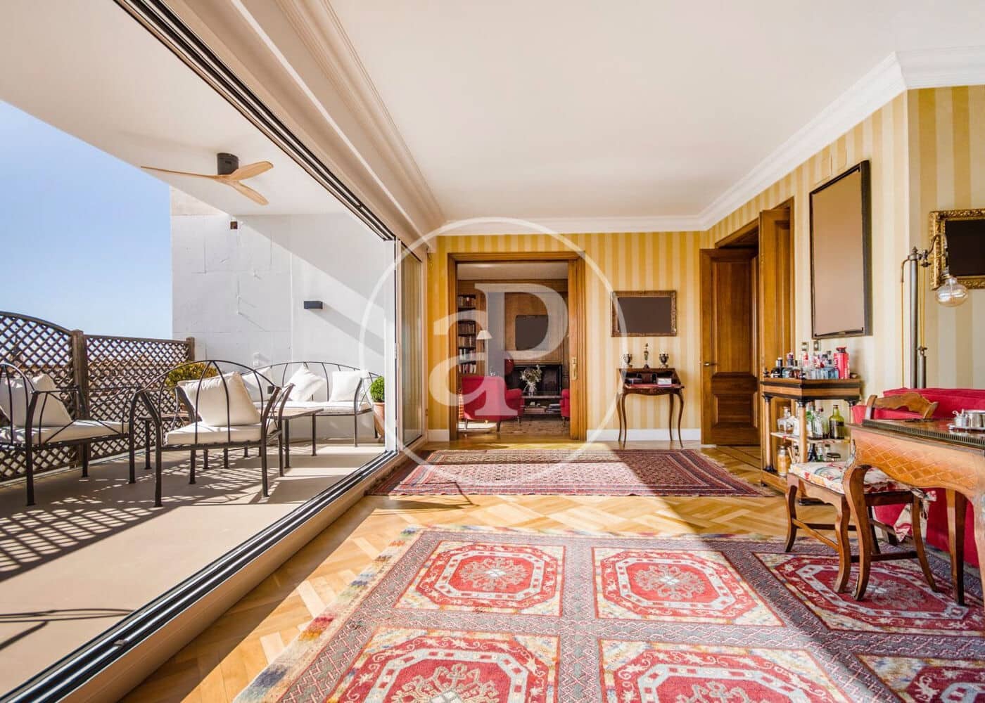 6 soveværelse Penthouse til salg i Madrid by - € 7.250.000 (Ref: 8881559)