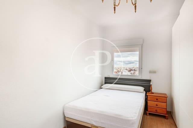 3 makuuhuone Huoneisto vuokrattavana paikassa Quintana, Madrid kaupunki - 2 100 € (Ref: 8881561)