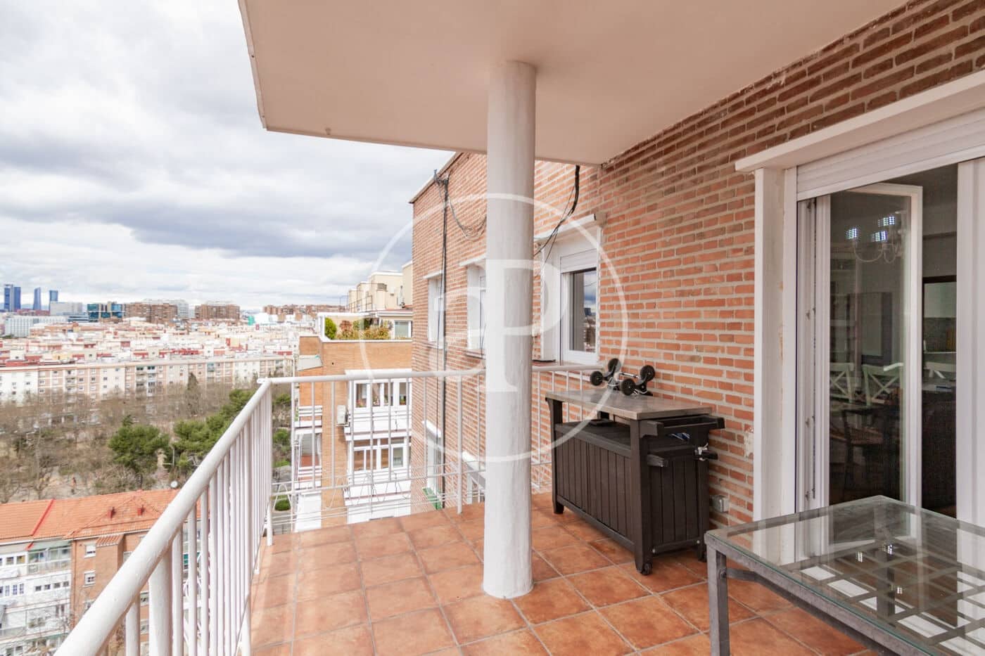 3 makuuhuone Huoneisto vuokrattavana paikassa Madrid kaupunki - 2 100 € (Ref: 8881561)