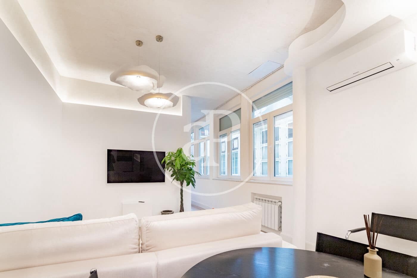 1 bedroom Apartment for rent in Madrid city - € 1,800 (Ref: 8884397)