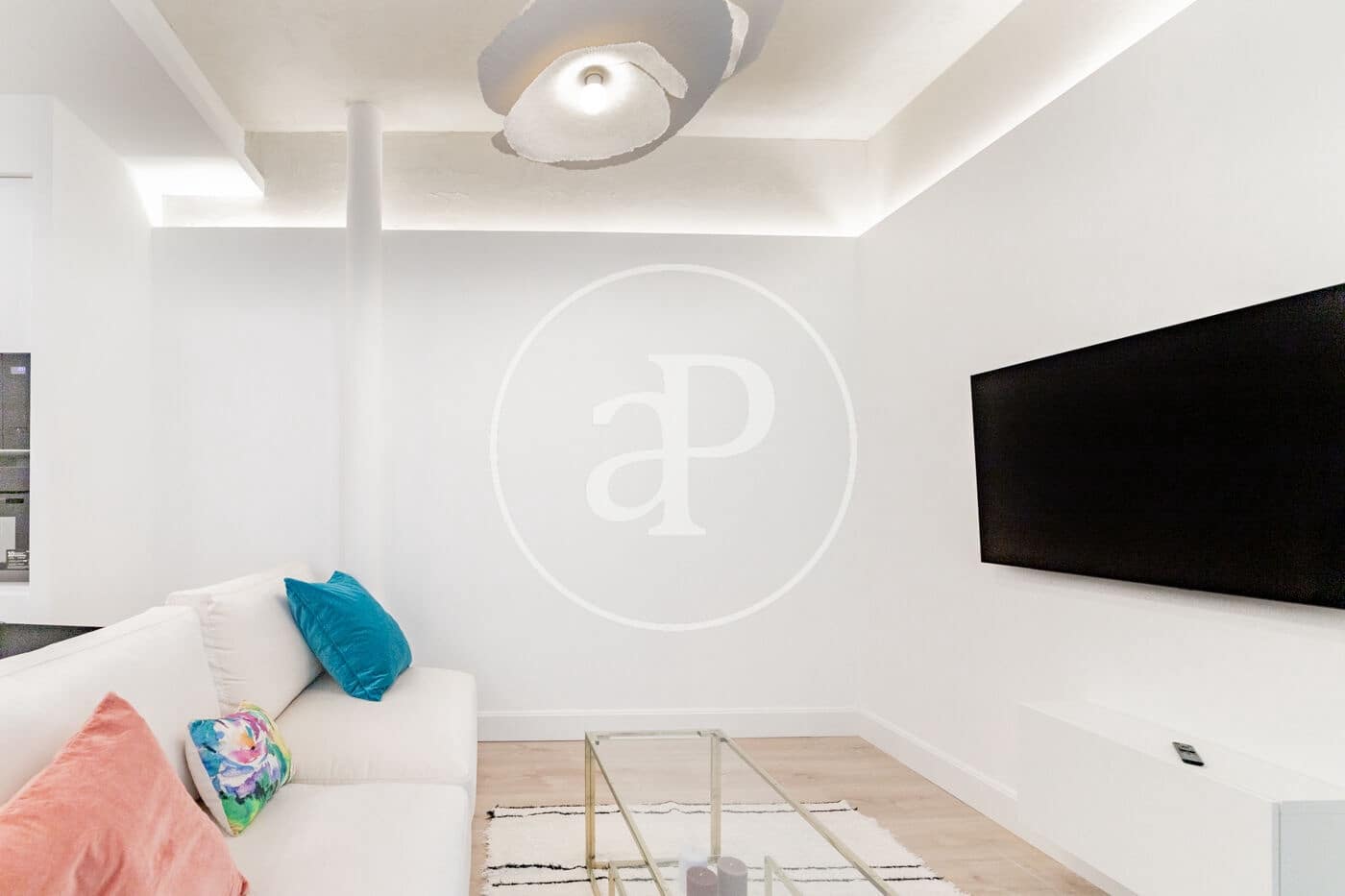 1 bedroom Apartment for rent in Madrid city - € 1,800 (Ref: 8884397)