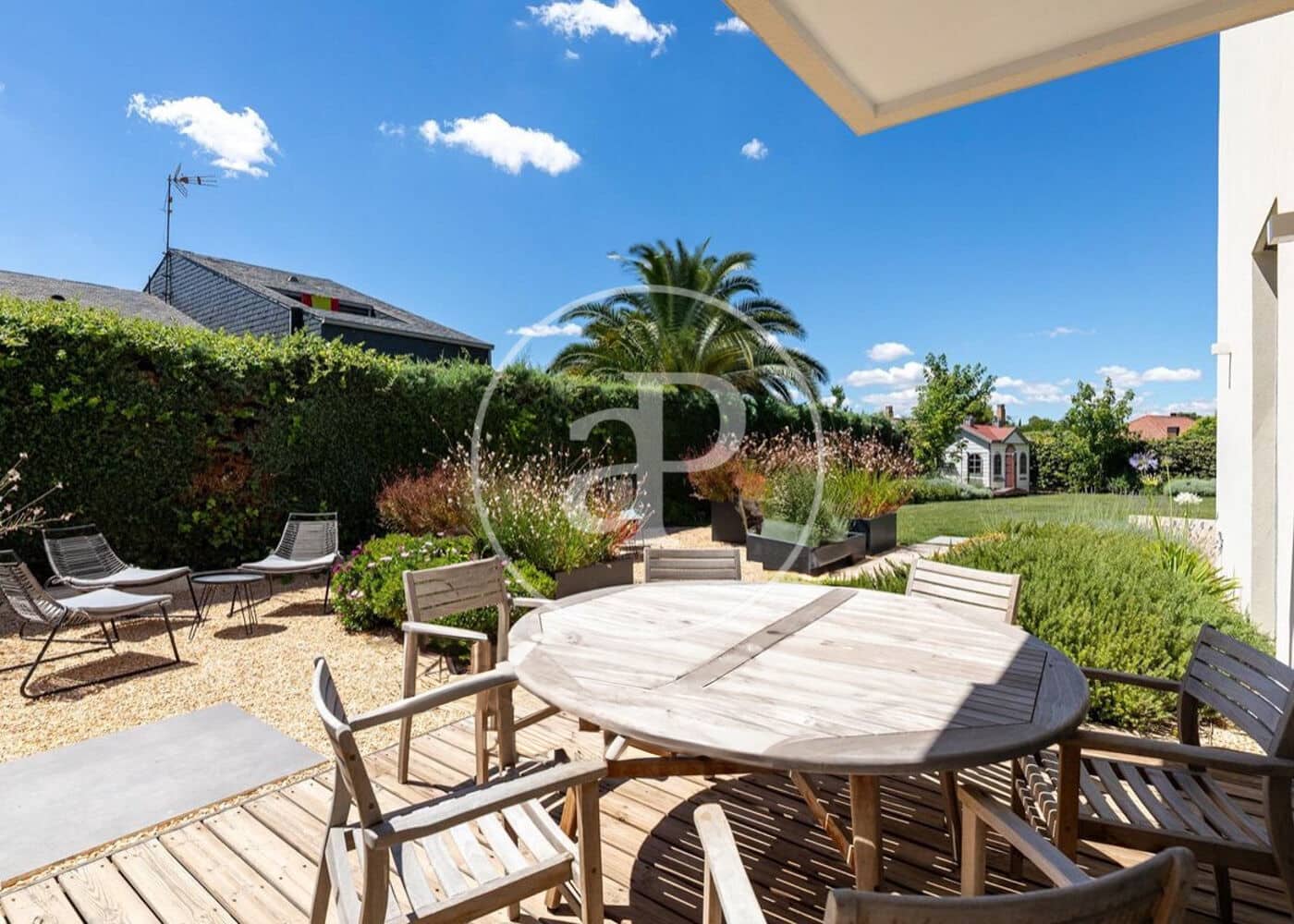 5 soveværelse Villa til salg i Boadilla del Monte med swimmingpool - € 1.970.000 (Ref: 8884884)