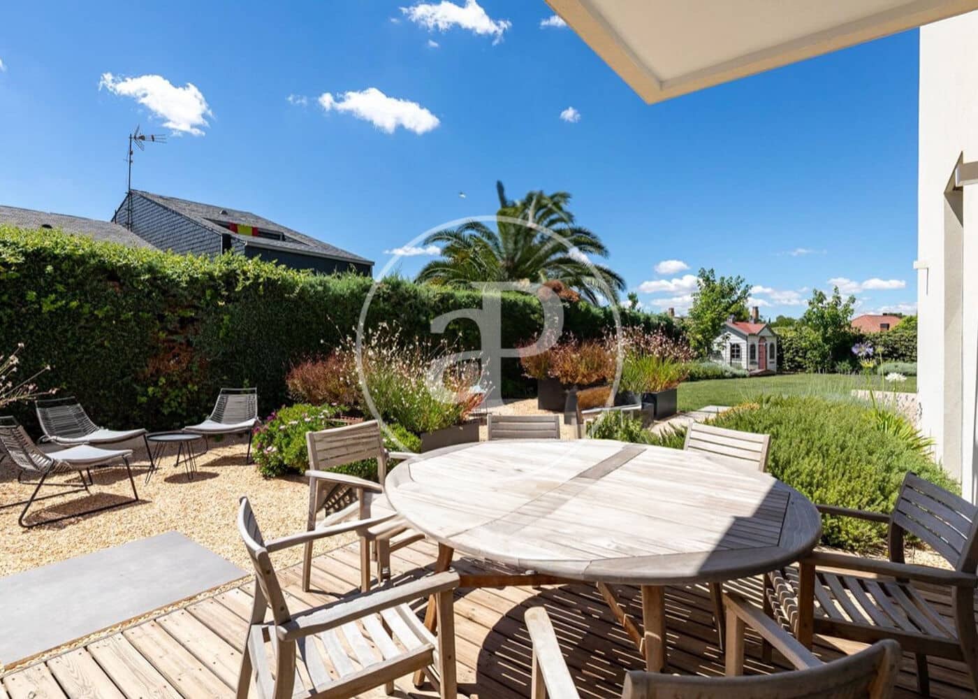 5 soveværelse Villa til salg i Boadilla del Monte med swimmingpool - € 1.970.000 (Ref: 8884884)