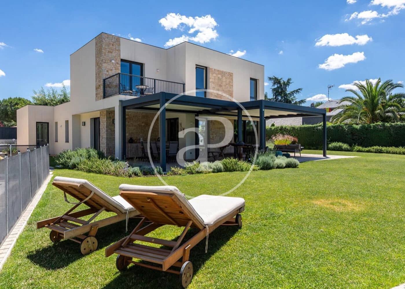 5 soveværelse Villa til salg i Boadilla del Monte med swimmingpool - € 1.970.000 (Ref: 8884884)
