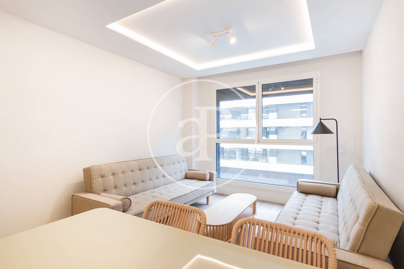 1 Zimmer Apartment zu vermieten in Madrid Stadt mit Pool Garage - 1.650 € (Ref: 8888349)