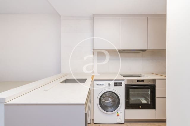 1 Zimmer Apartment zu vermieten in Imperial, Madrid Stadt mit Pool Garage - 1.650 € (Ref: 8888349)