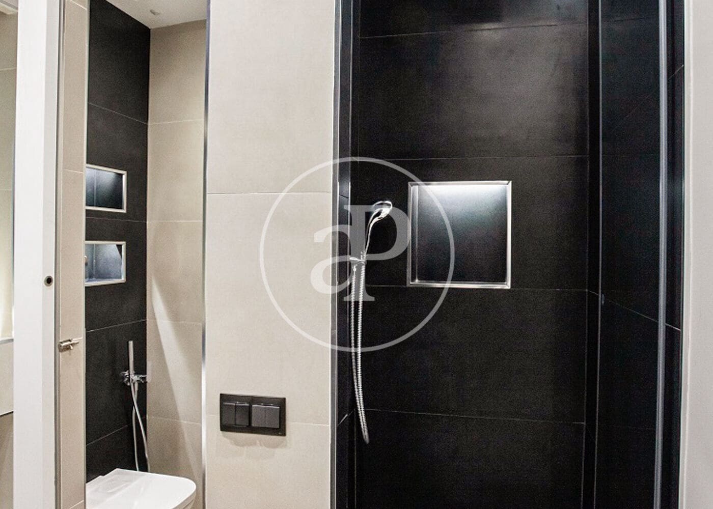 2 sovrum Lägenhet att hyra i Madrid stad - 2 750 € (Ref: 8888354)