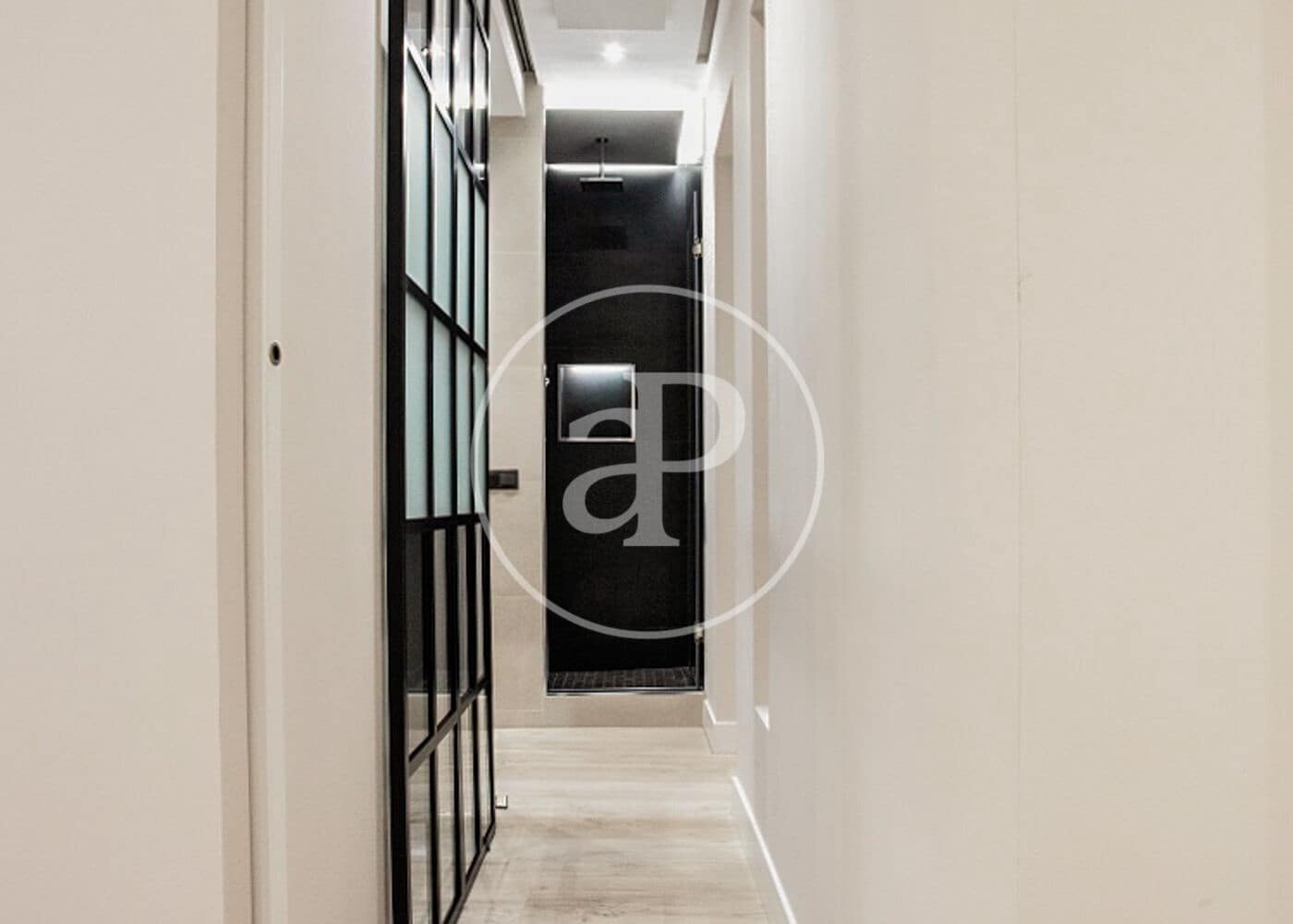 2 sovrum Lägenhet att hyra i Madrid stad - 2 750 € (Ref: 8888354)