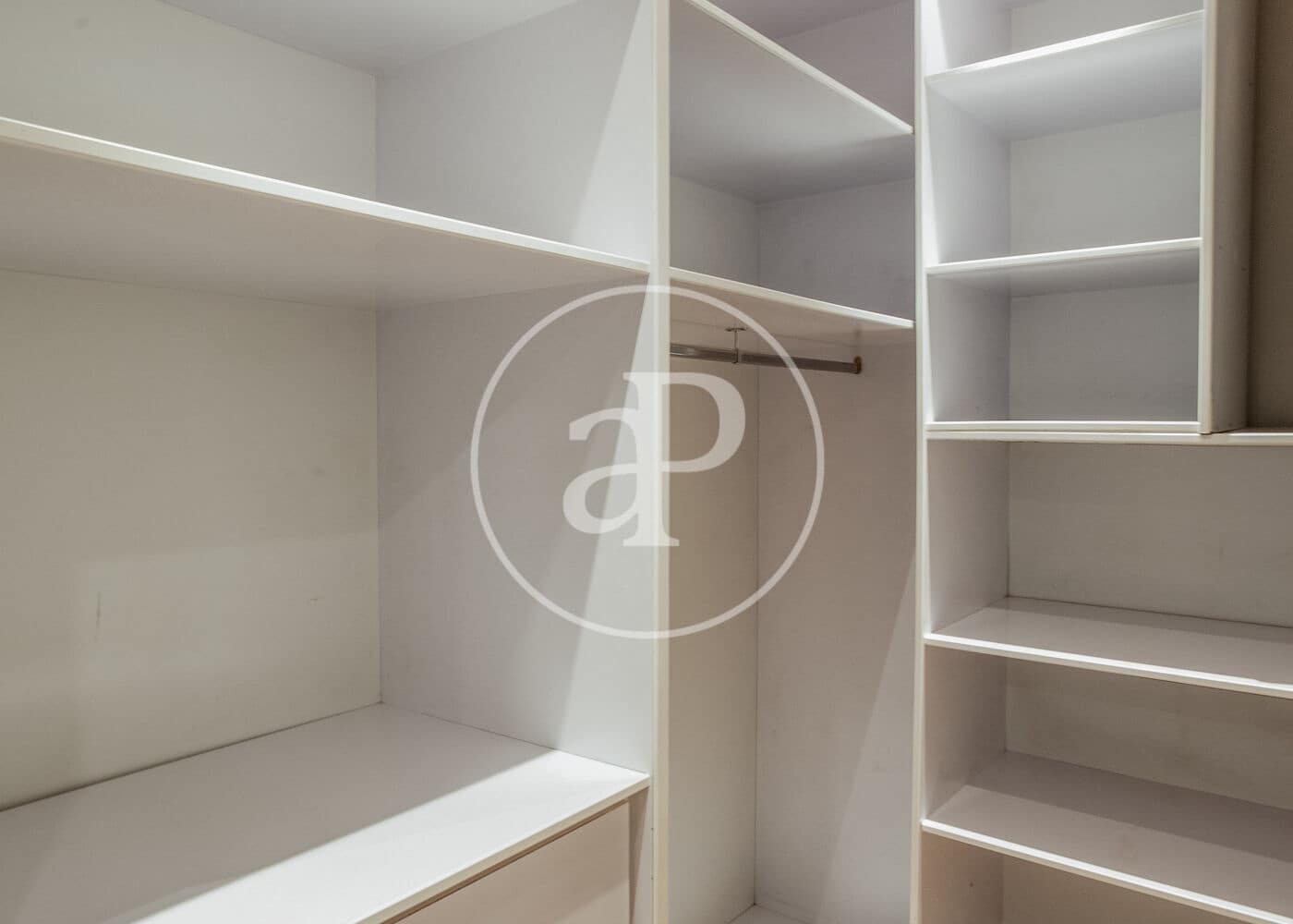 2 makuuhuone Huoneisto vuokrattavana paikassa Madrid kaupunki - 3 100 € (Ref: 8888355)