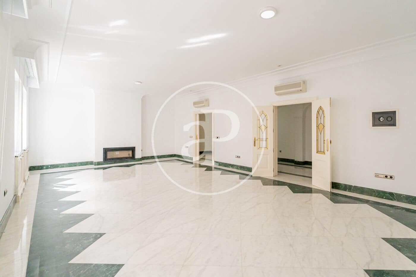 3 bedroom Apartment for sale in Madrid city - € 2,250,000 (Ref: 8893274)