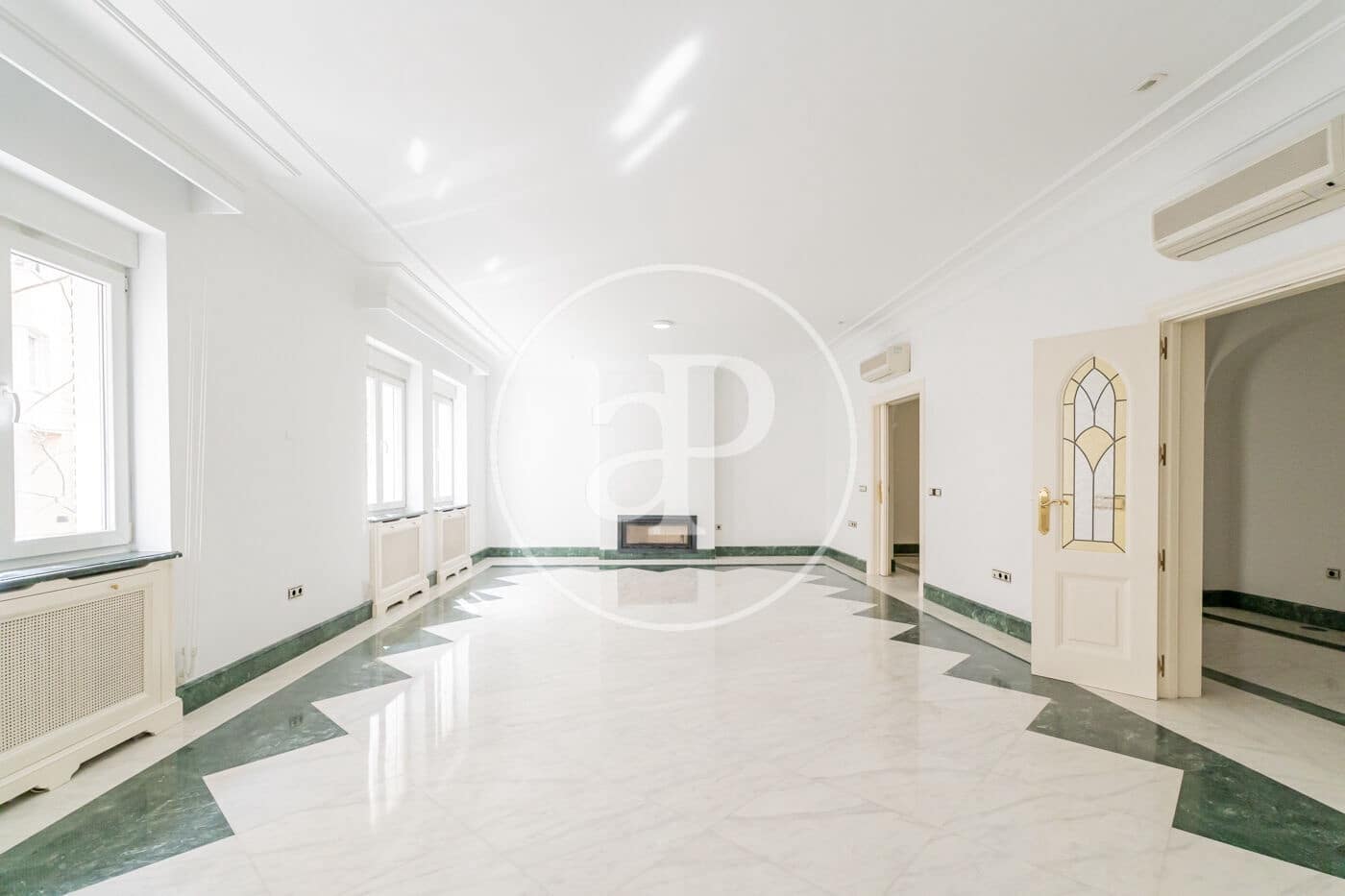 3 bedroom Apartment for sale in Madrid city - € 2,250,000 (Ref: 8893274)