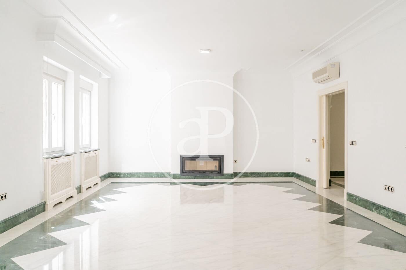 3 bedroom Apartment for sale in Madrid city - € 2,250,000 (Ref: 8893274)