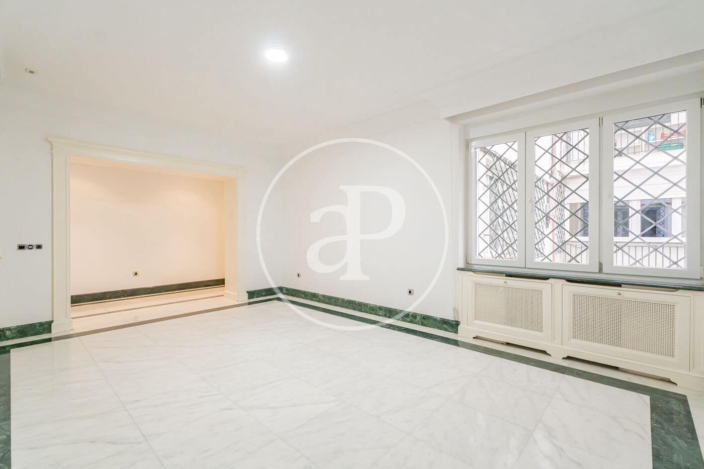 3 bedroom Apartment for sale in Madrid city - € 2,250,000 (Ref: 8893274)