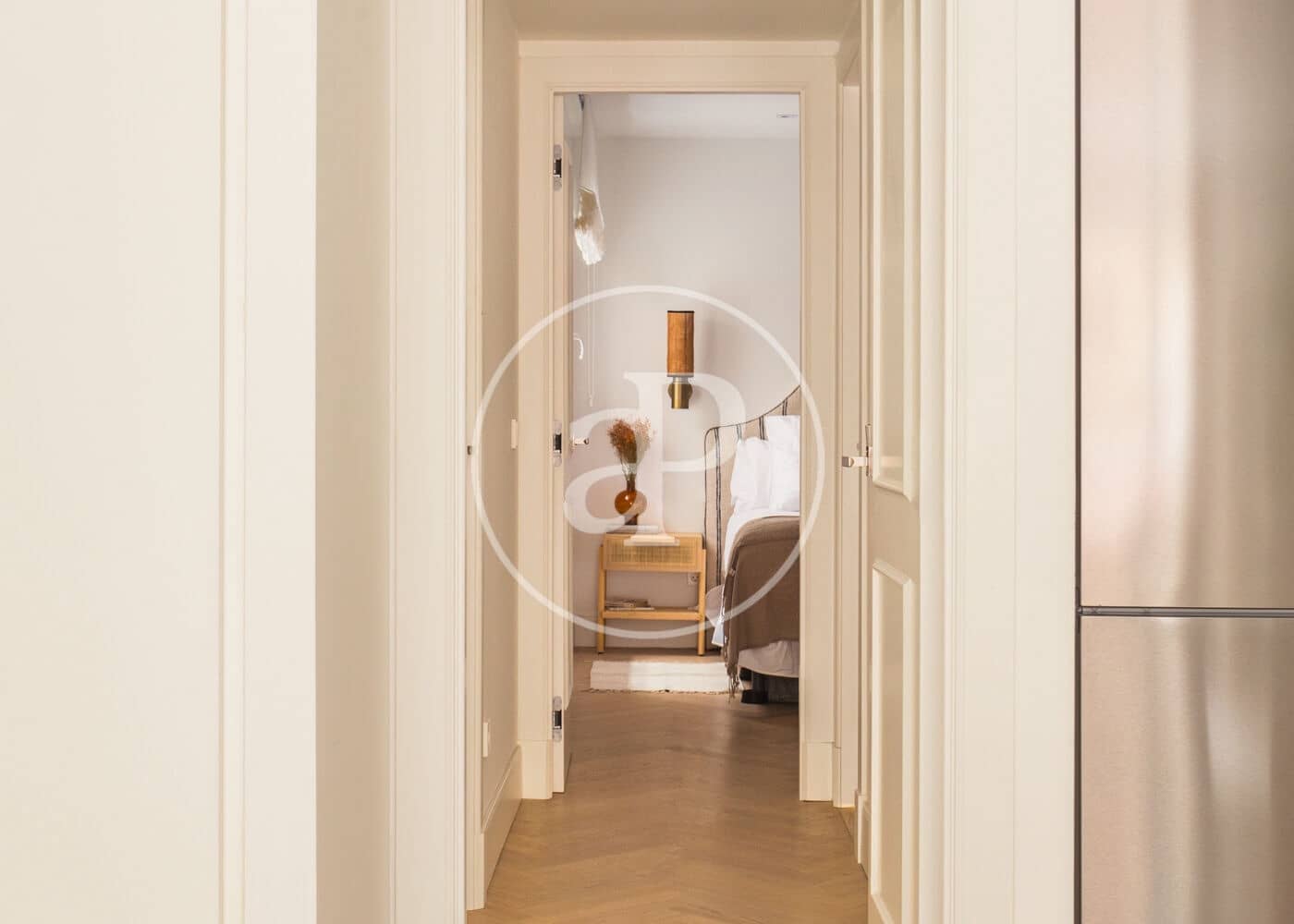 2 quarto Apartamento para arrendar em Madrid cidade - 5 000 € (Ref: 8893276)