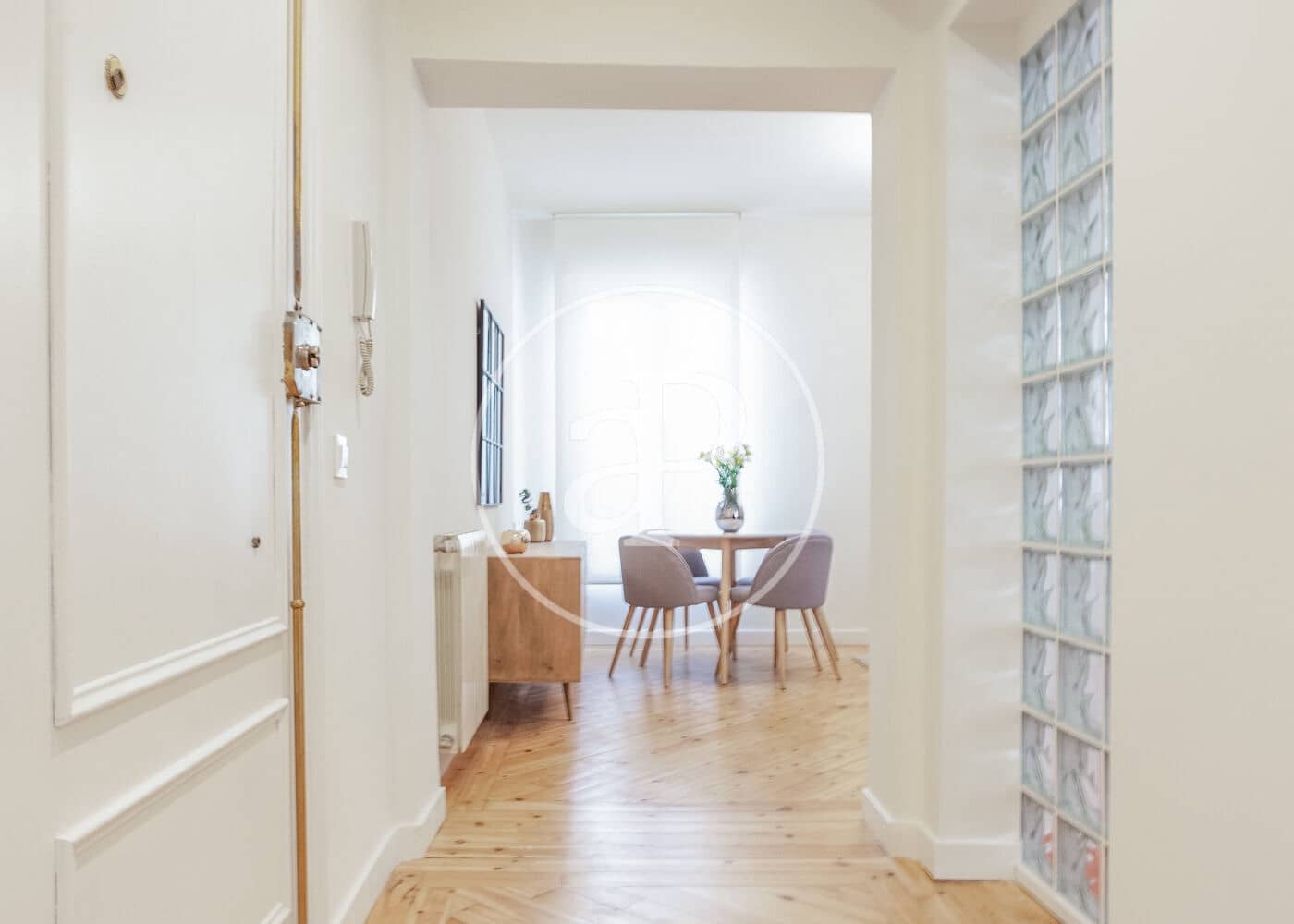 3 soverom Leilighet til leie i Madrid by - € 2 800 (Ref: 8893279)