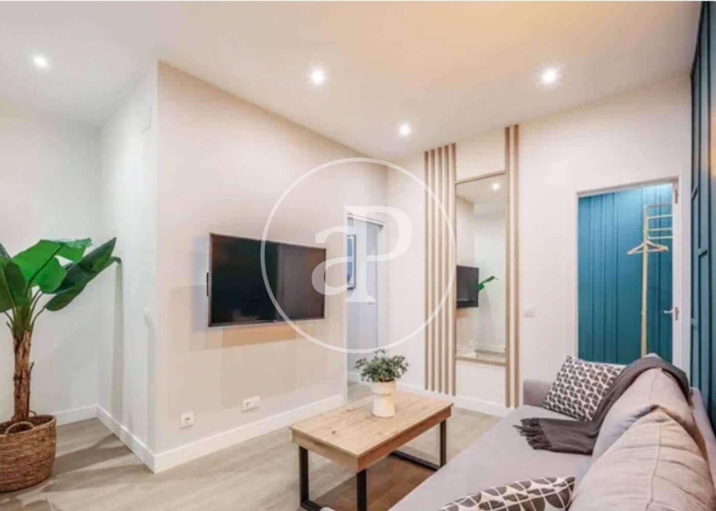 1 sypialnia Apartament na sprzedaż w Miasto Madryt - 375 000 € (Ref: 8894641)