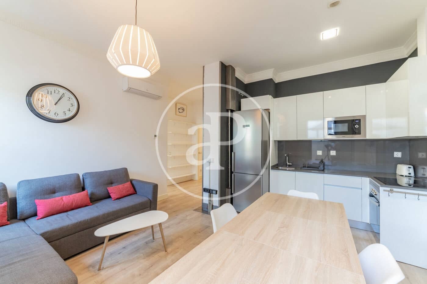2 makuuhuone Huoneisto vuokrattavana paikassa Madrid kaupunki - 2 500 € (Ref: 8894643)