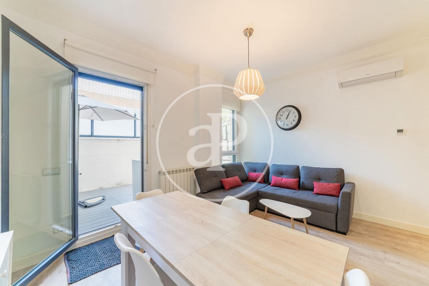 2 makuuhuone Huoneisto vuokrattavana paikassa Madrid kaupunki - 2 500 € (Ref: 8894643)