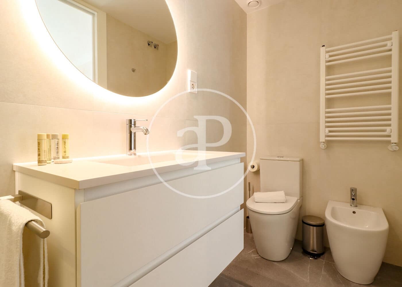 3 Zimmer Apartment zu vermieten in Madrid Stadt - 4.500 € (Ref: 8894645)