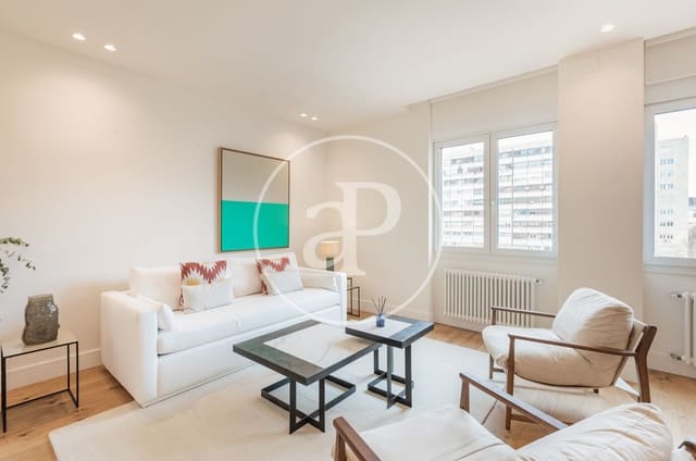3 soveværelse Lejlighed til salg i Recoletos, Madrid by - € 1.990.000 (Ref: 8897052)