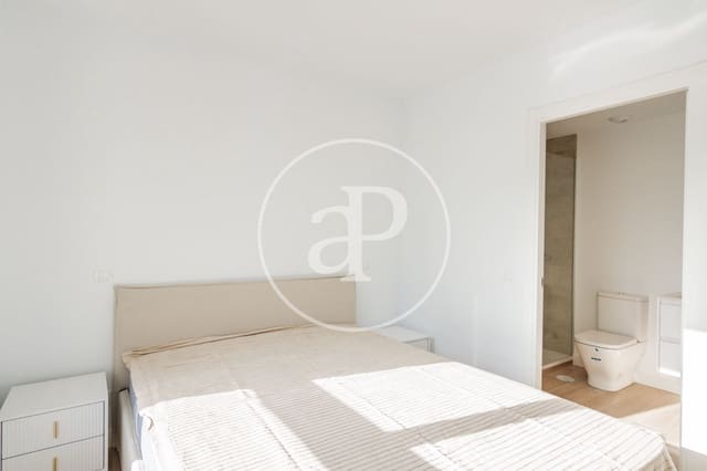 2 soveværelse Lejlighed til leje i Berruguete, Madrid by med swimmingpool - € 1.700 (Ref: 8897053)