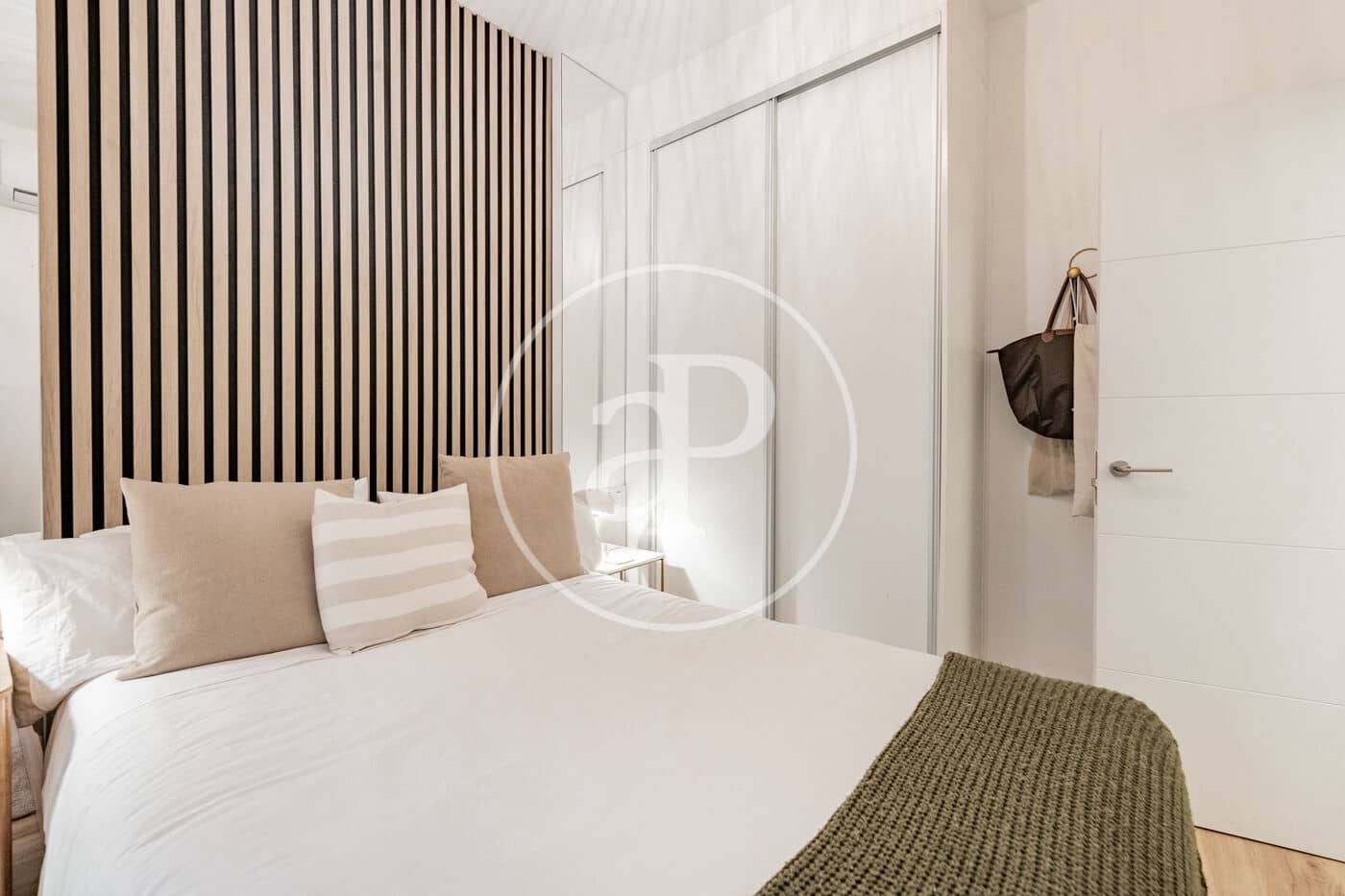 2 soveværelse Lejlighed til salg i Madrid by - € 515.000 (Ref: 8900464)