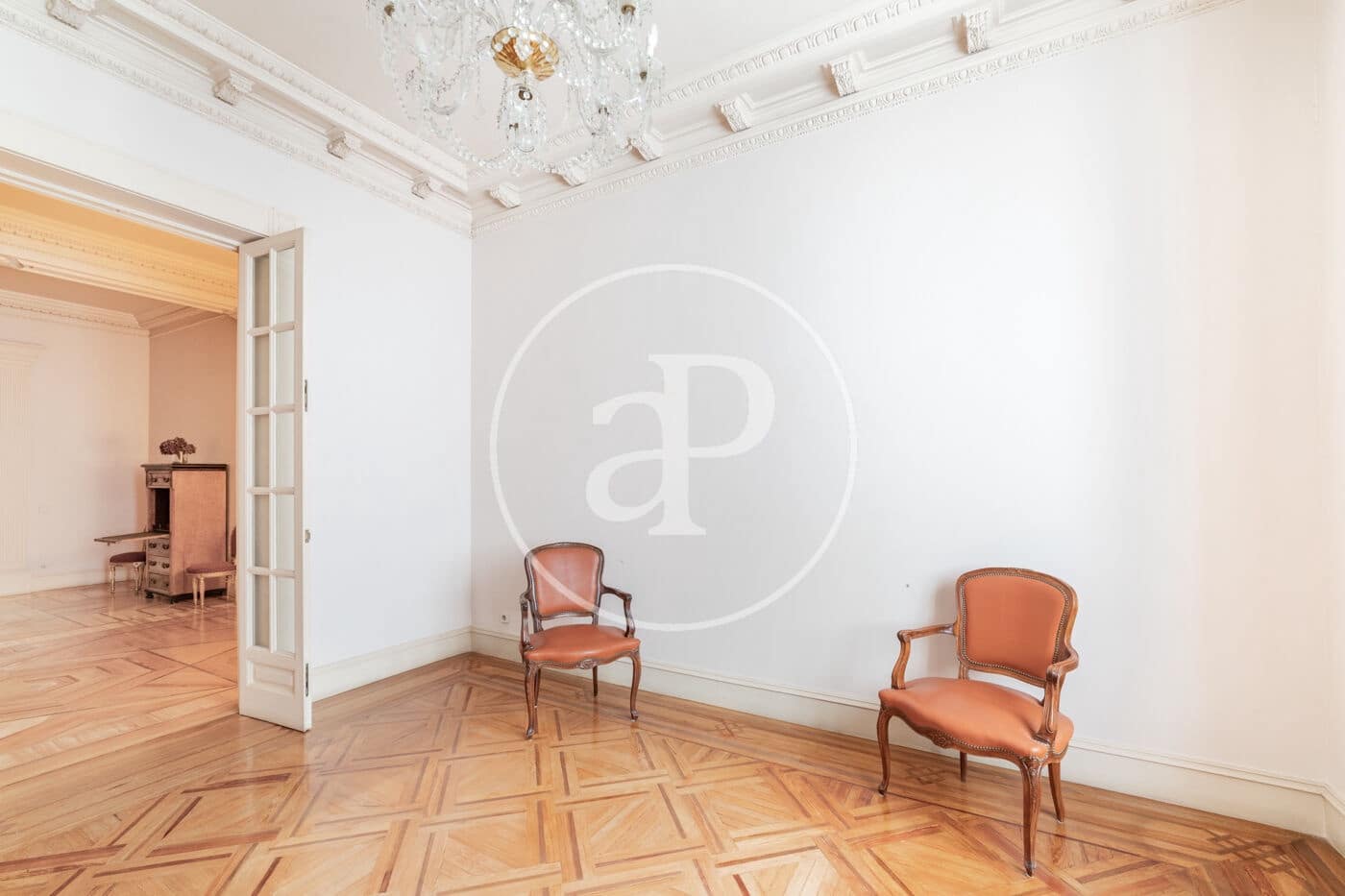 6 soverom Leilighet til leie i Madrid by - € 11 000 (Ref: 8902421)