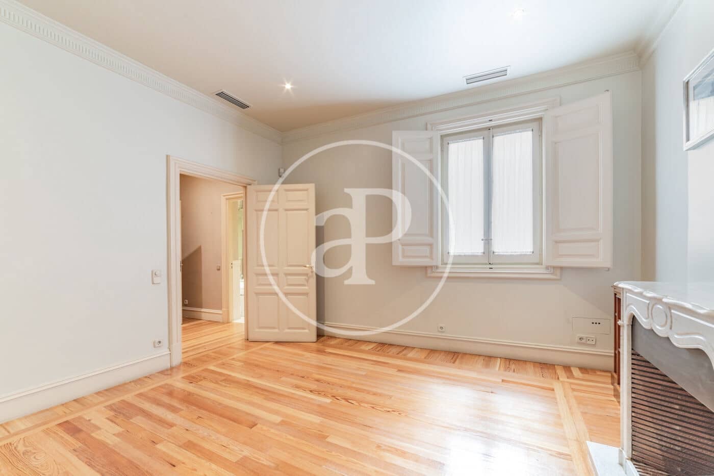 6 soverom Leilighet til leie i Madrid by - € 11 000 (Ref: 8902421)