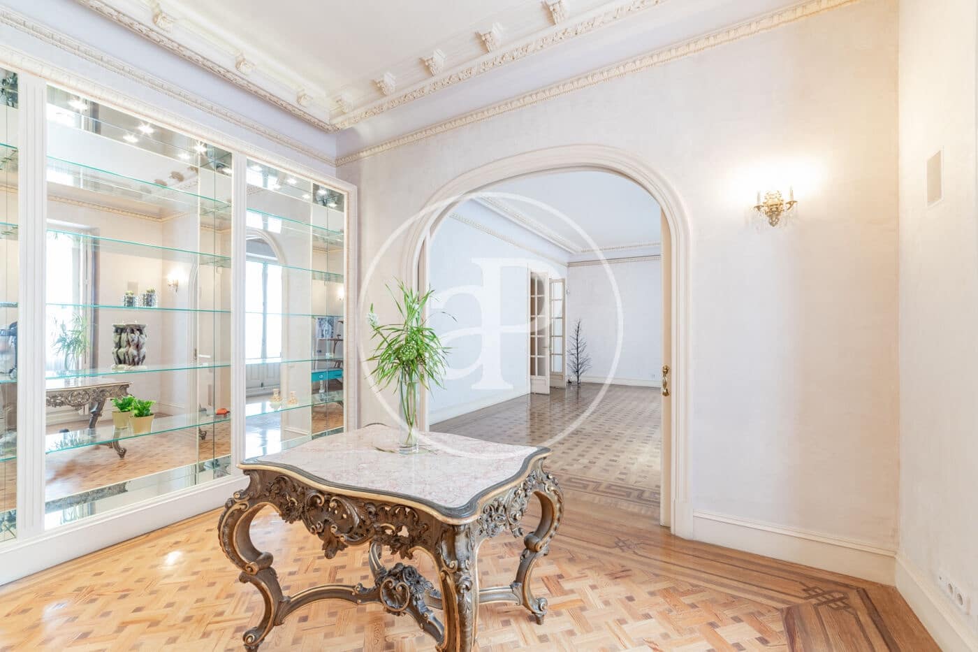 6 soverom Leilighet til leie i Madrid by - € 11 000 (Ref: 8902421)