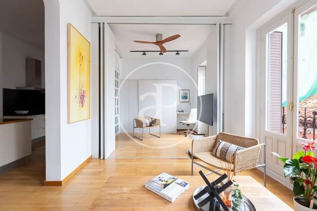 Apartamento de 3 habitaciones en Cortes, Madrid ciudad en alquiler - 2.950 € (Ref: 8905653)