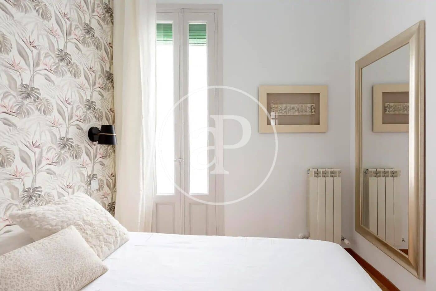 Apartamento de 3 habitaciones en Madrid ciudad en alquiler - 2.950 € (Ref: 8905653)