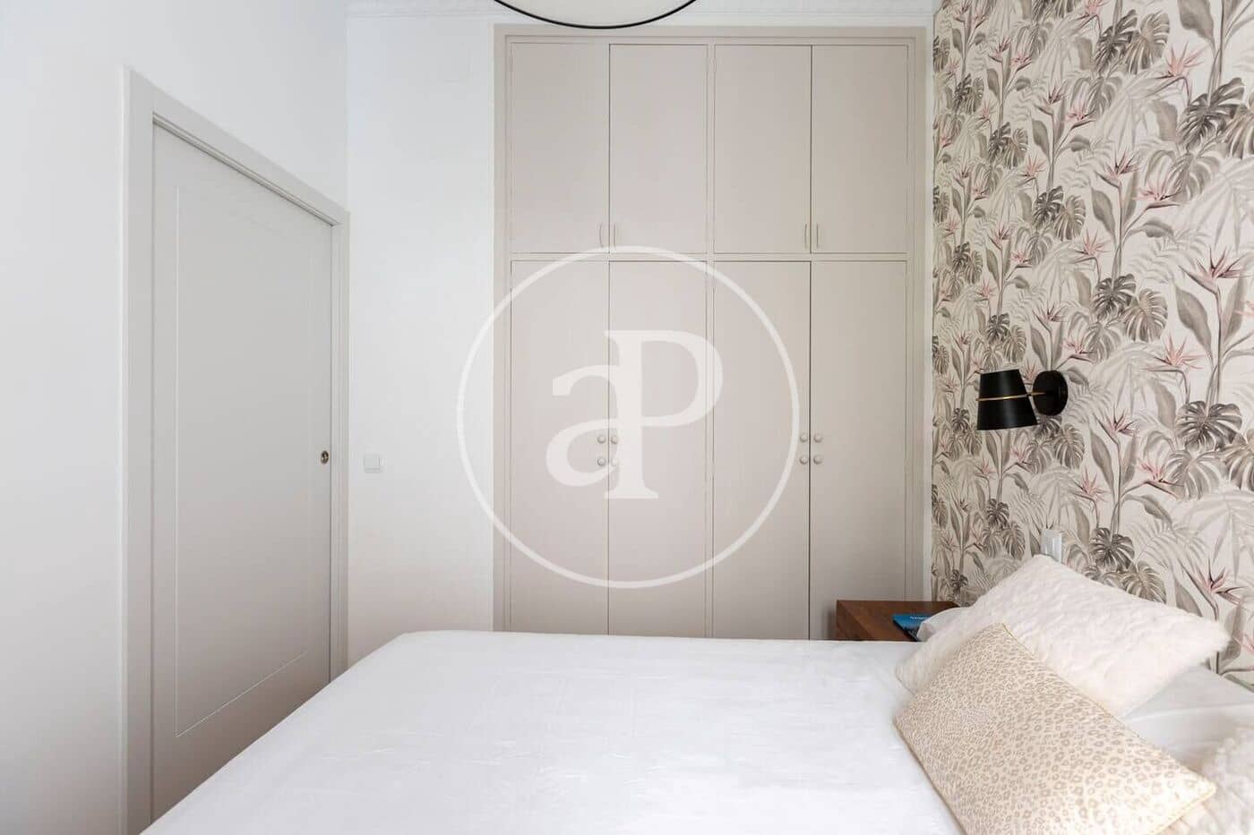 Apartamento de 3 habitaciones en Madrid ciudad en alquiler - 2.950 € (Ref: 8905653)